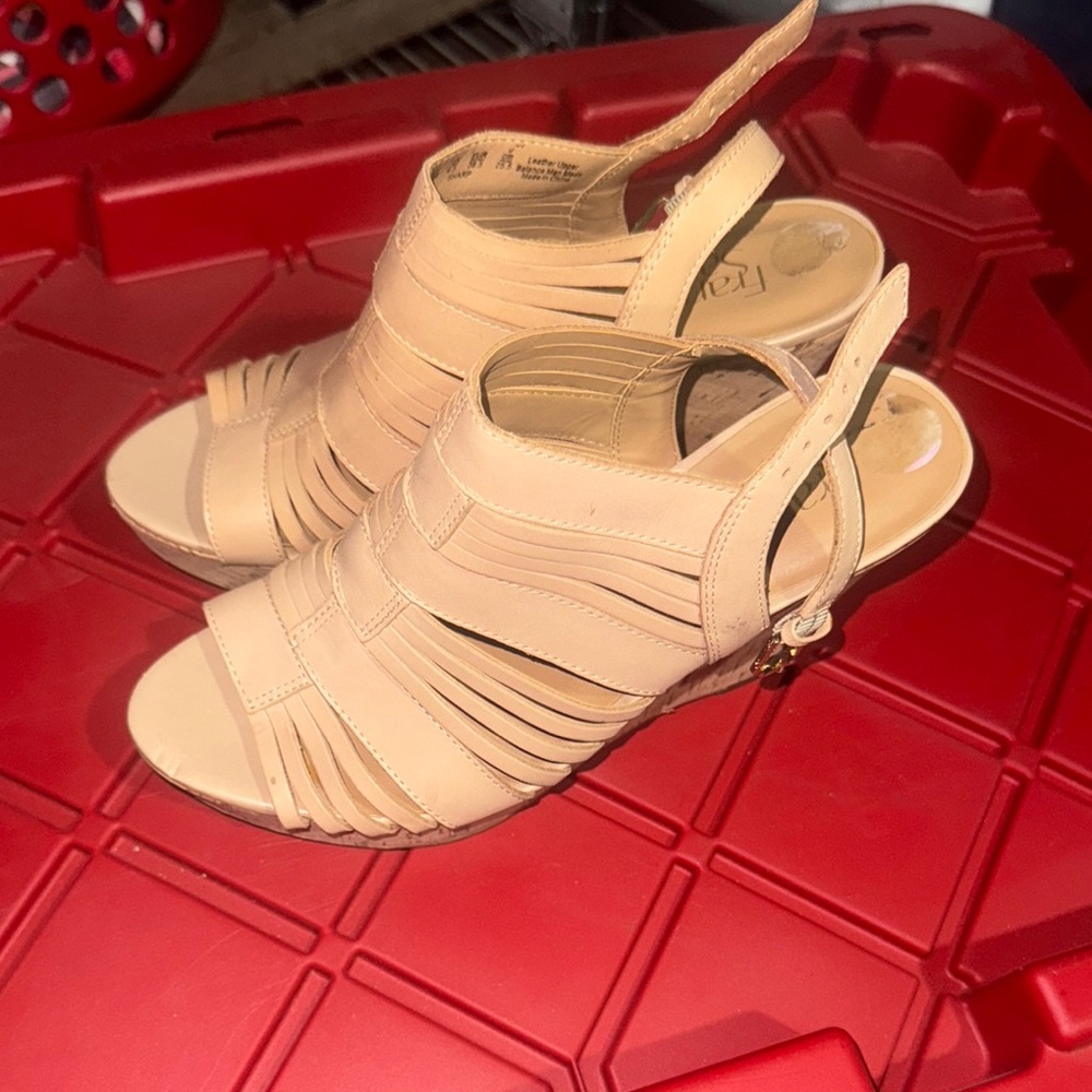 Franco Sarto Wedge